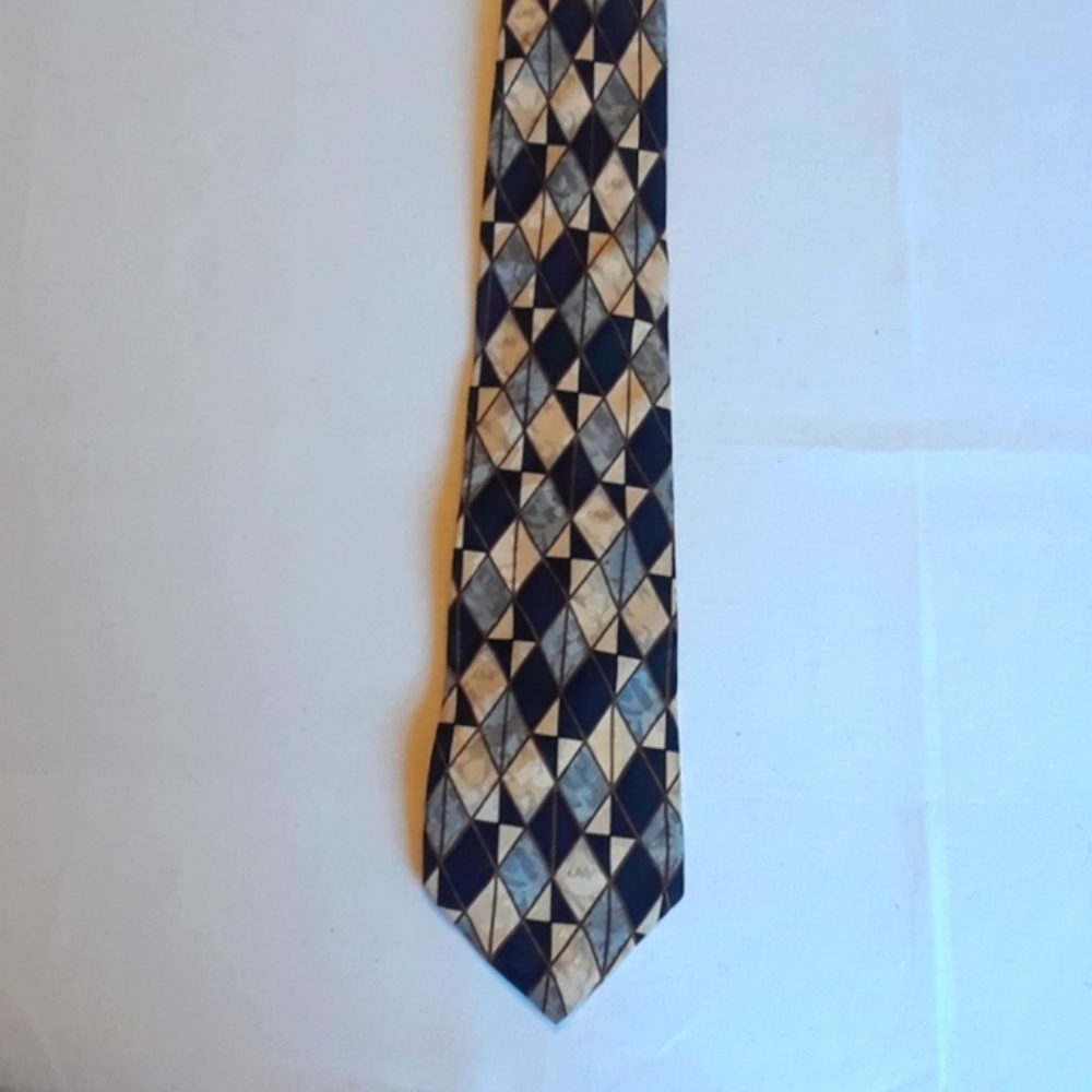 100 % Silk Umberto Bossi Tie
